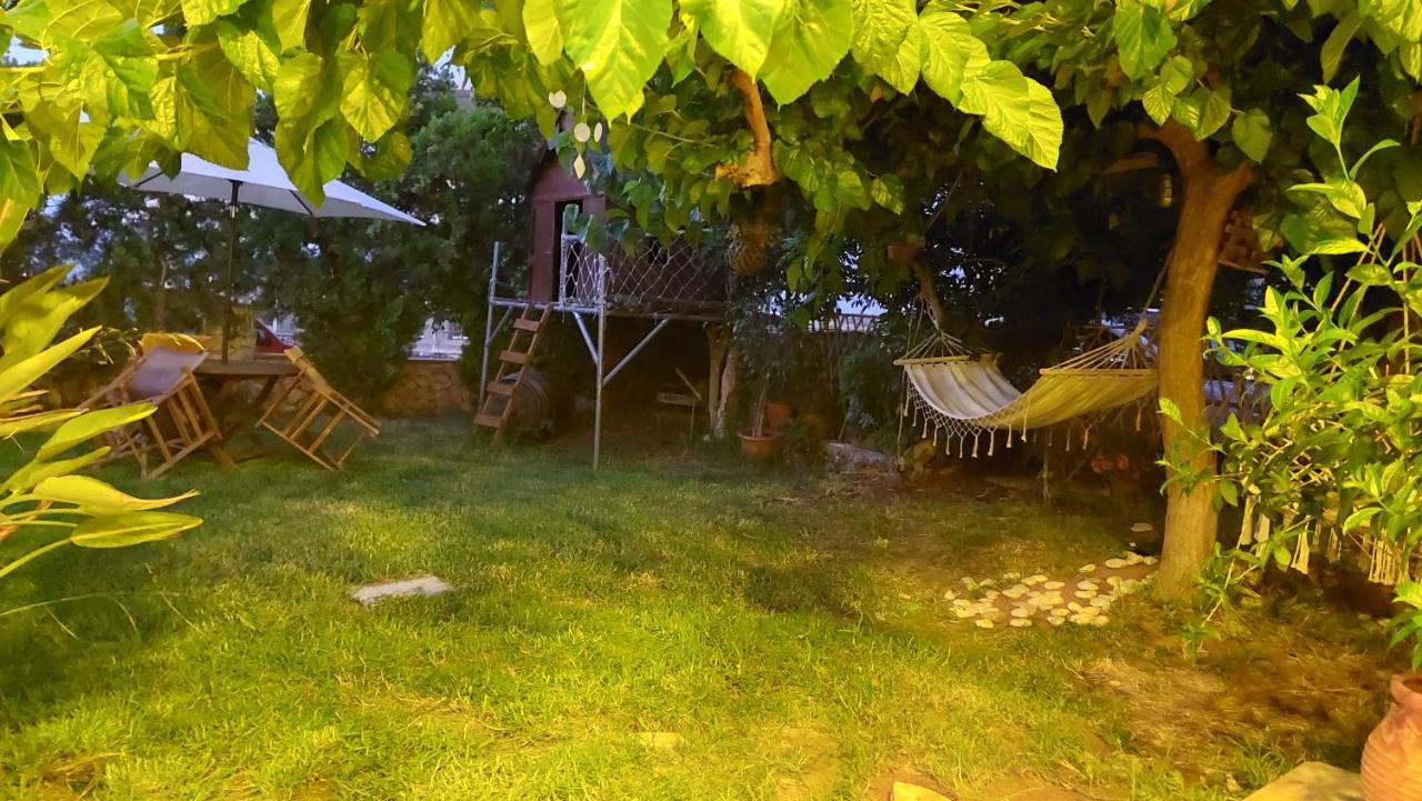 Diamant'S Place With Treehouse Garden Kounoupidhianá Exterior foto